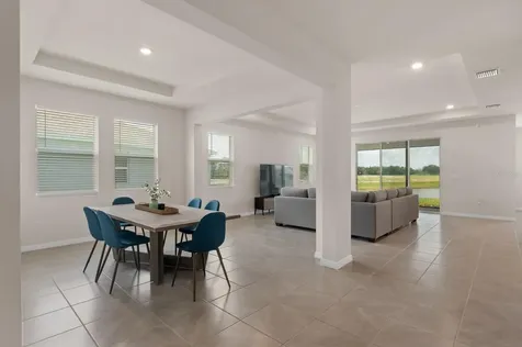 520 158th Street E Bradenton FL 34212