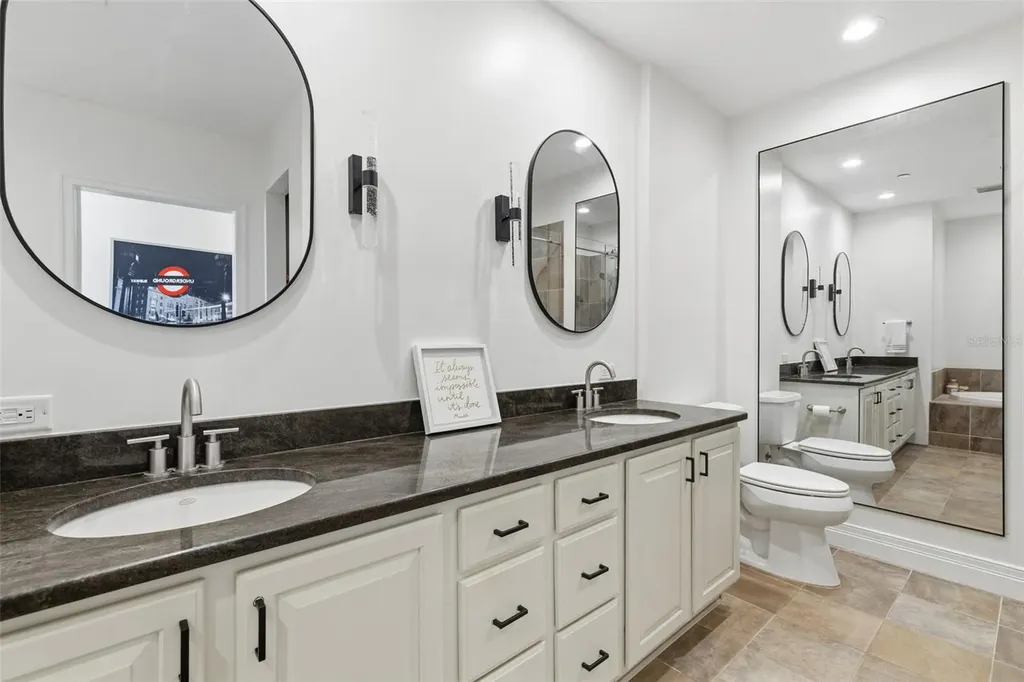 449 S 12th Street Tampa FL 33602