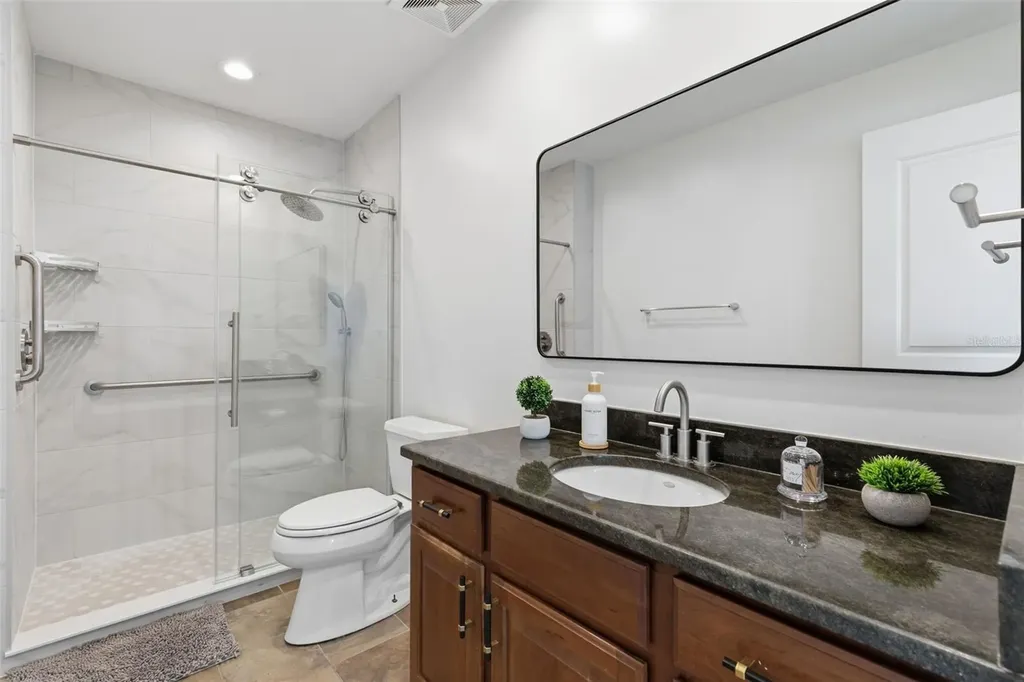 449 S 12th Street Tampa FL 33602