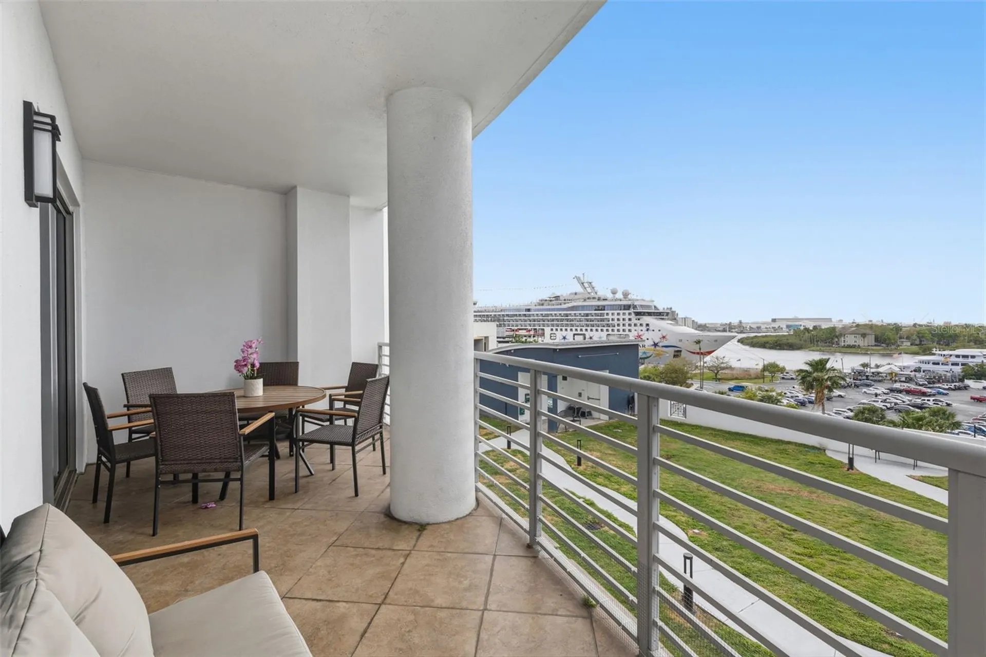 449 S 12th Street Tampa FL 33602
