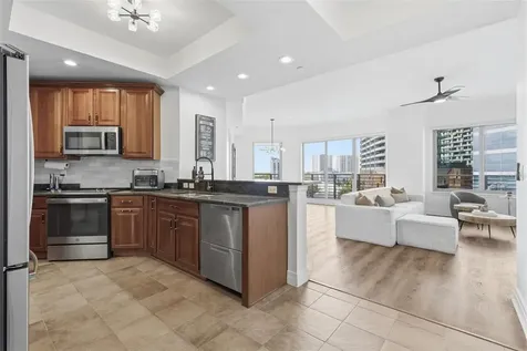 449 S 12th Street Tampa FL 33602