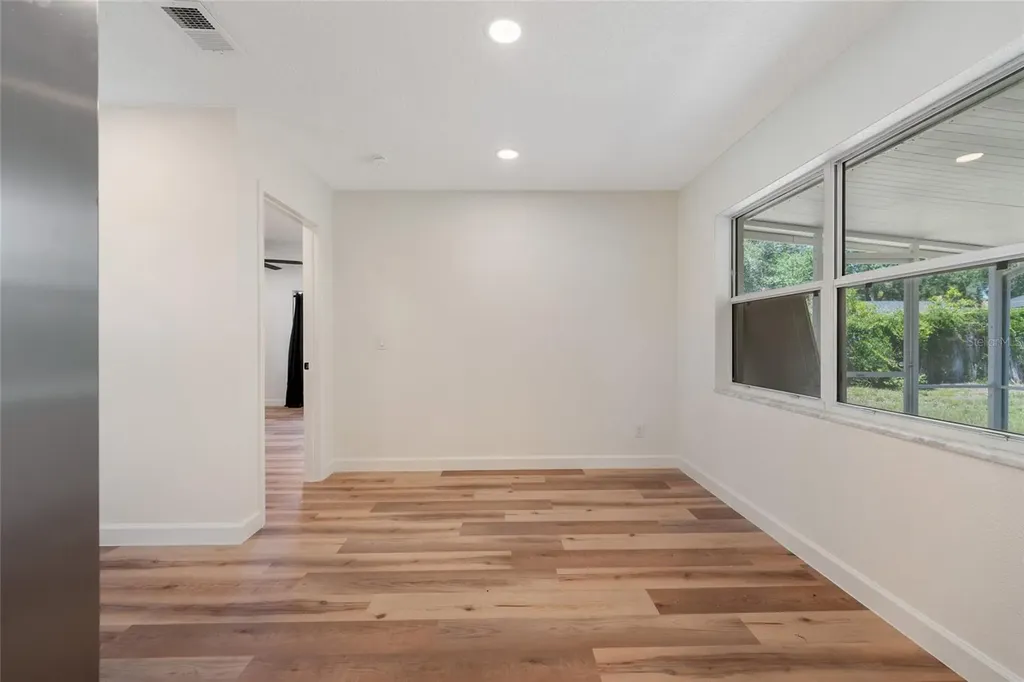 5609 Valley Oak Road Orlando FL 32808