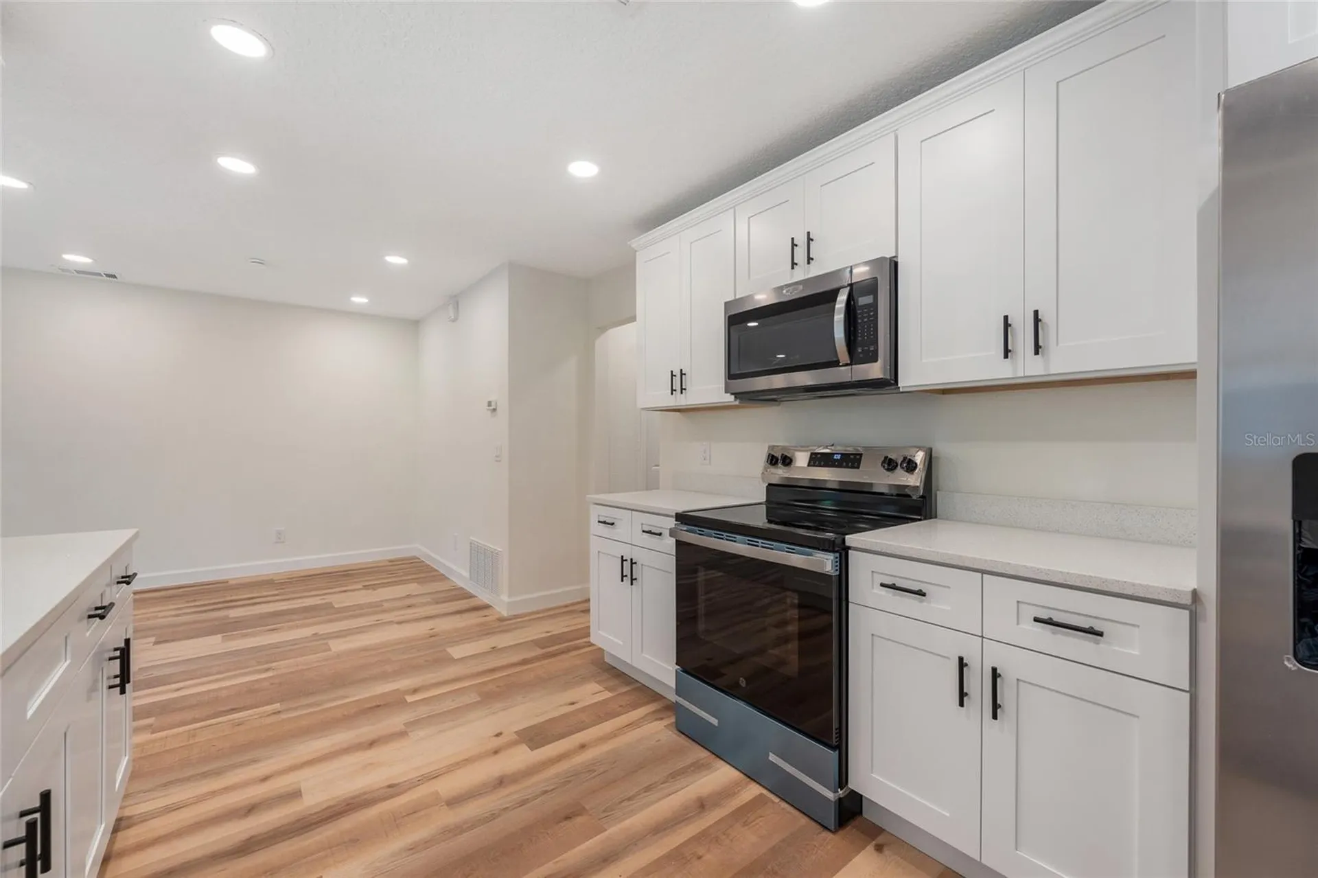 5609 Valley Oak Road Orlando FL 32808