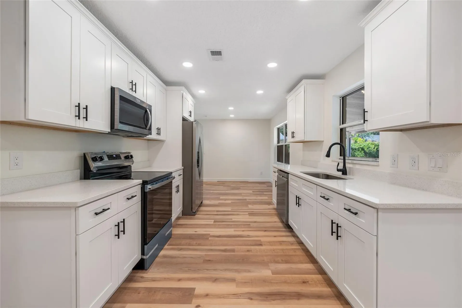 5609 Valley Oak Road Orlando FL 32808