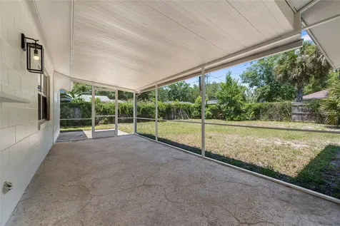 5609 Valley Oak Road Orlando FL 32808