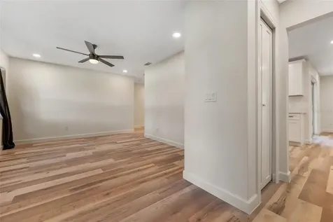 5609 Valley Oak Road Orlando FL 32808