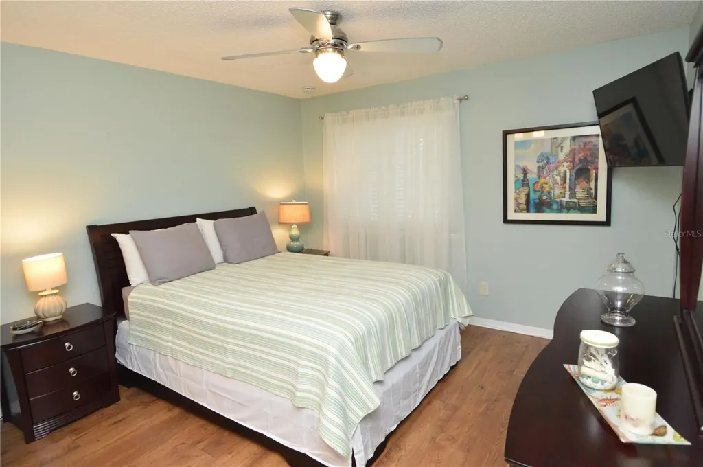 10263 Gandy Boulevard N St Petersburg FL 33702