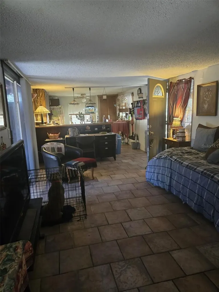 120 West Loop Oak Hill FL 32759