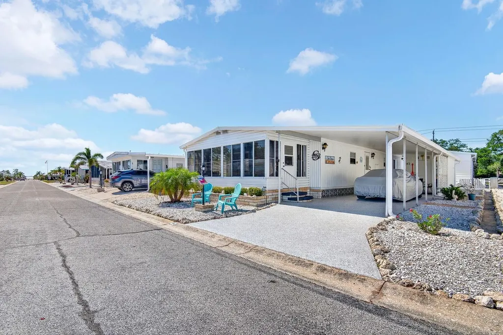 42 Caballo Way Bradenton FL 34209