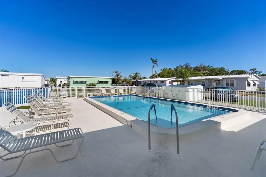 42 Caballo Way Bradenton FL 34209