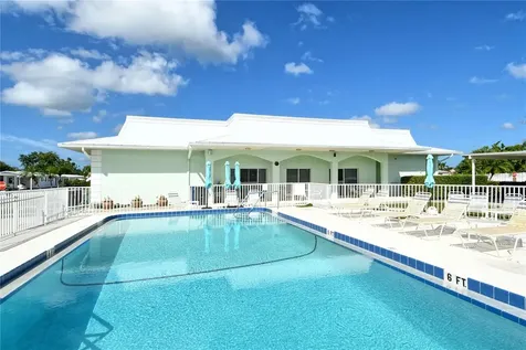 42 Caballo Way Bradenton FL 34209
