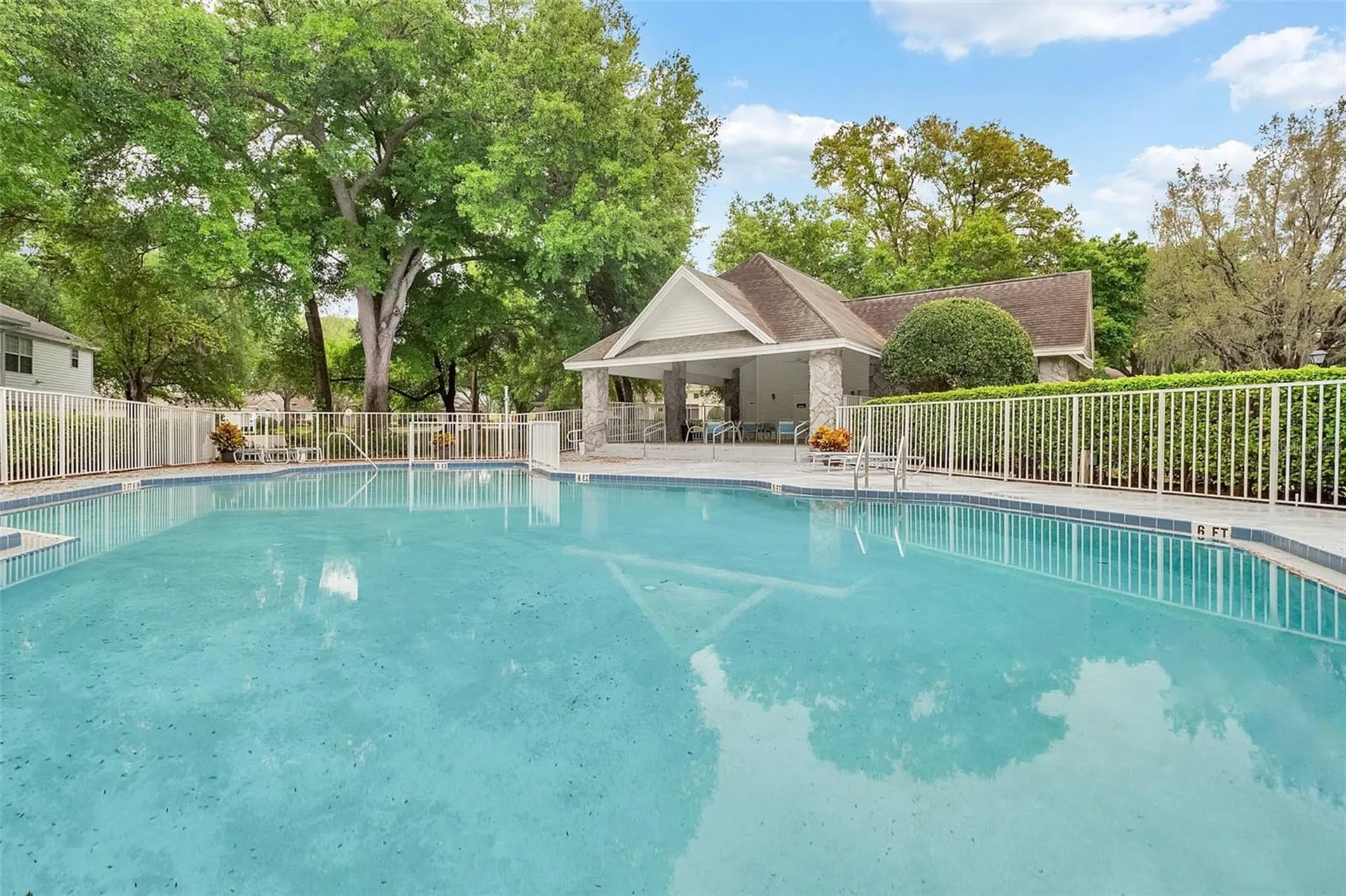 930 Loch Carron Apopka FL 32712
