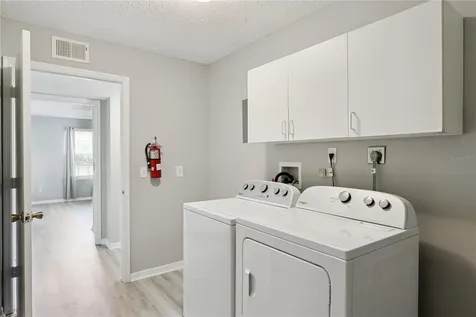 930 Loch Carron Apopka FL 32712