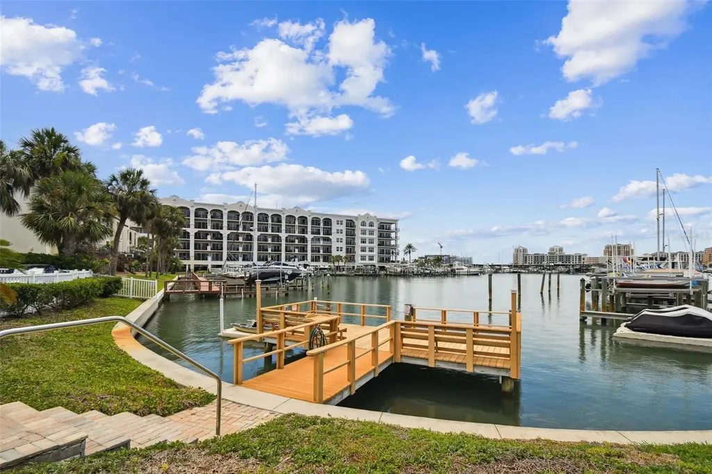 255 Dolphin Point Clearwater Beach FL 33767