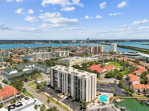 255 Dolphin Point Clearwater Beach FL 33767