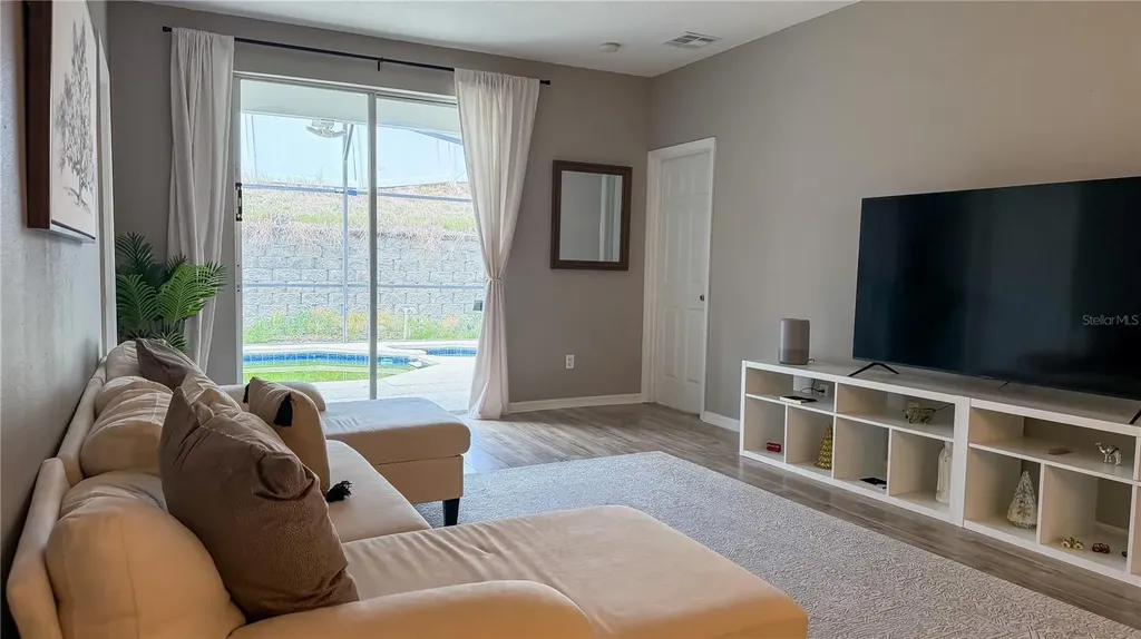 310 Sunset View Drive Davenport FL 33837