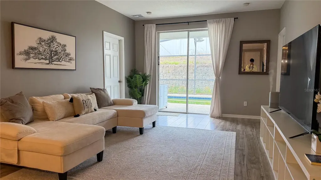 310 Sunset View Drive Davenport FL 33837