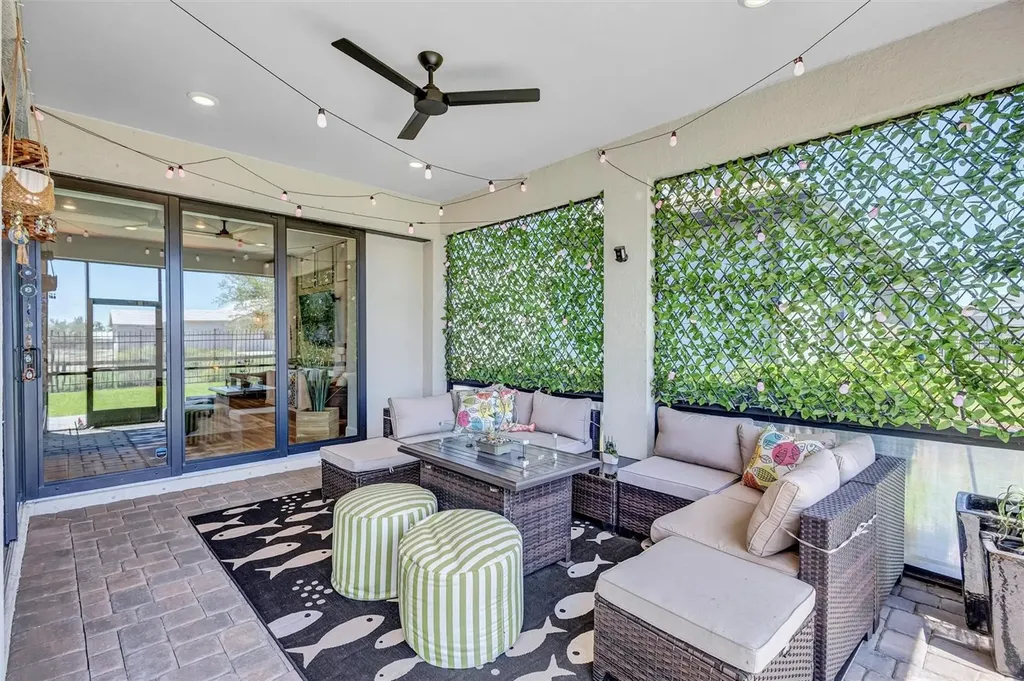 711 Pintail Cove Bradenton FL 34212