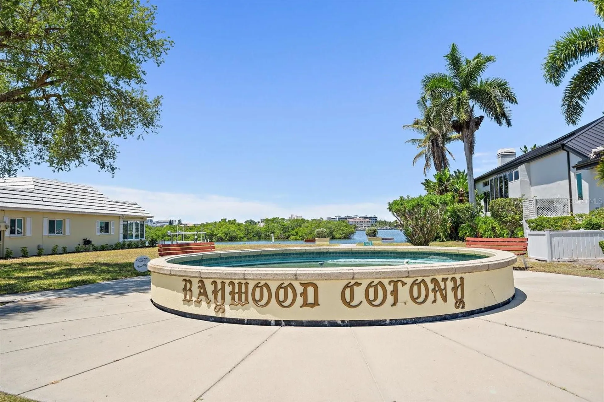5869 Tidewood Avenue Sarasota FL 34231