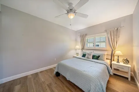 5869 Tidewood Avenue Sarasota FL 34231
