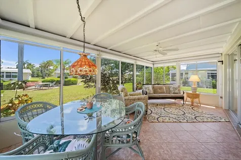 5869 Tidewood Avenue Sarasota FL 34231