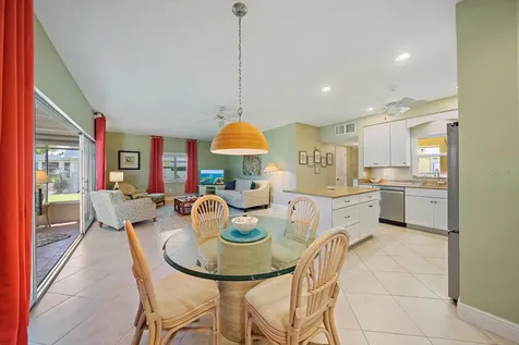 5869 Tidewood Avenue Sarasota FL 34231