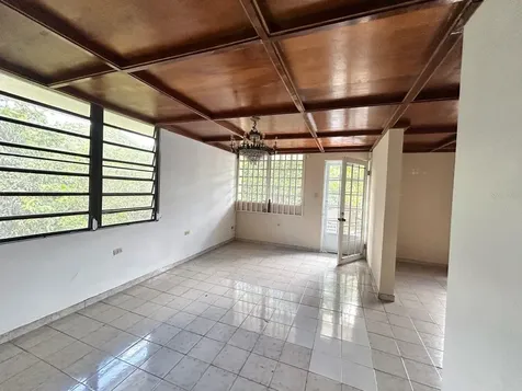 Lot 10 Street 1 Los Flamboyanes Sector Cañaboncito Wd Caguas PR 00725