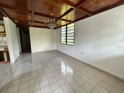 Lot 10 Street 1 Los Flamboyanes Sector Cañaboncito Wd Caguas PR 00725