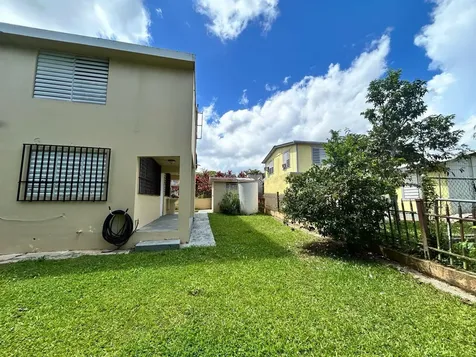 Lot 10 Street 1 Los Flamboyanes Sector Cañaboncito Wd Caguas PR 00725