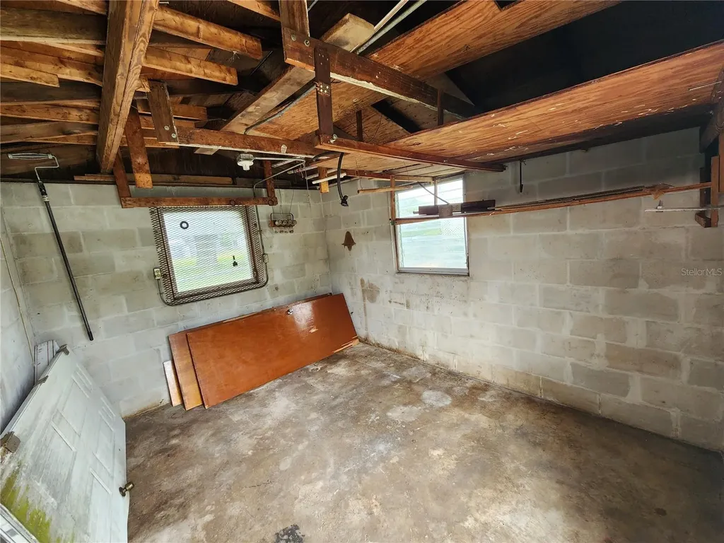 2621 Canal Drive N Lakeland FL 33801