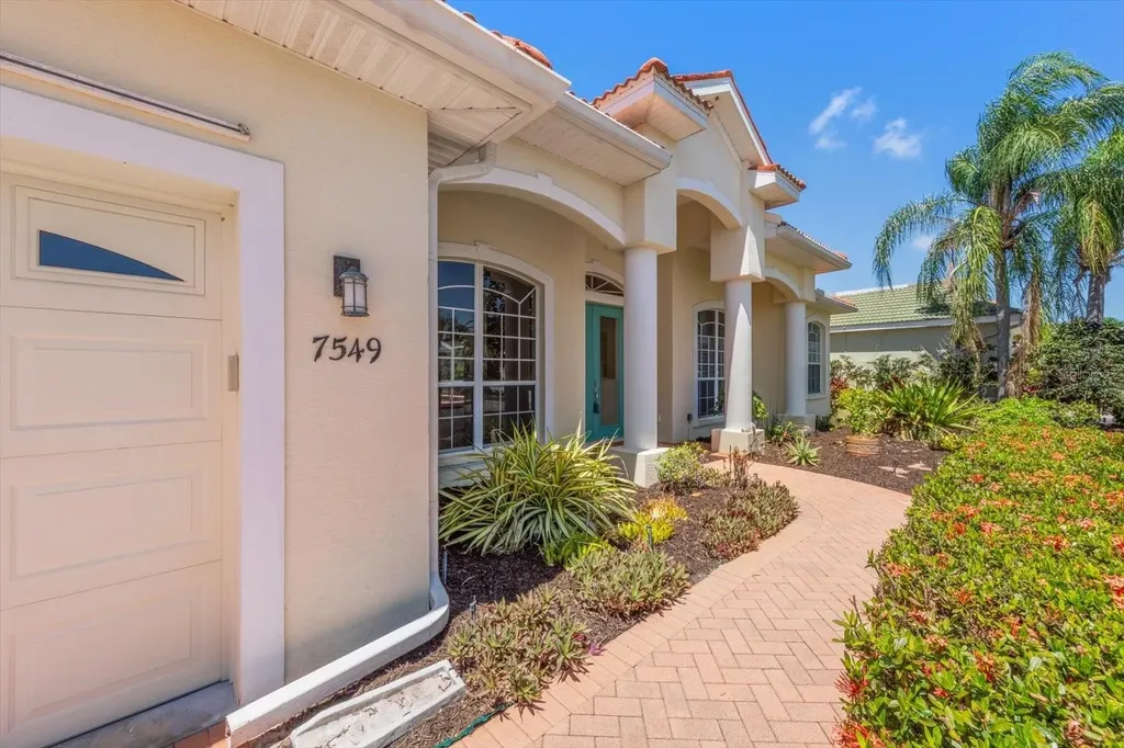 7549 Palmer Glen Circle Sarasota FL 34240