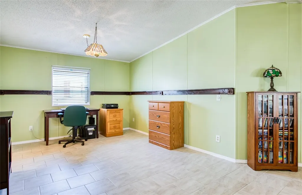 228 Tarpon Lane Oldsmar FL 34677