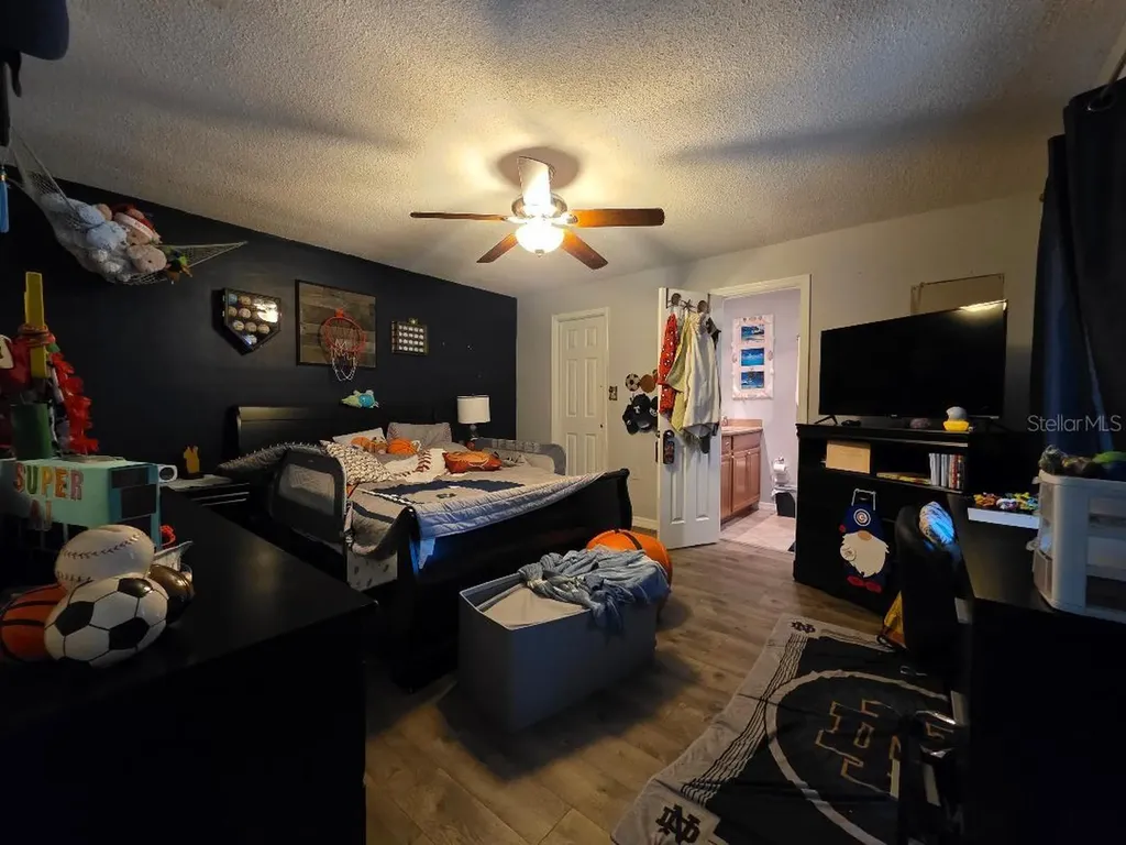 1387 S Disston Avenue Tarpon Springs FL 34689