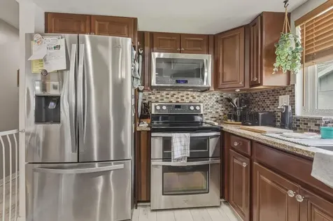 1387 S Disston Avenue Tarpon Springs FL 34689