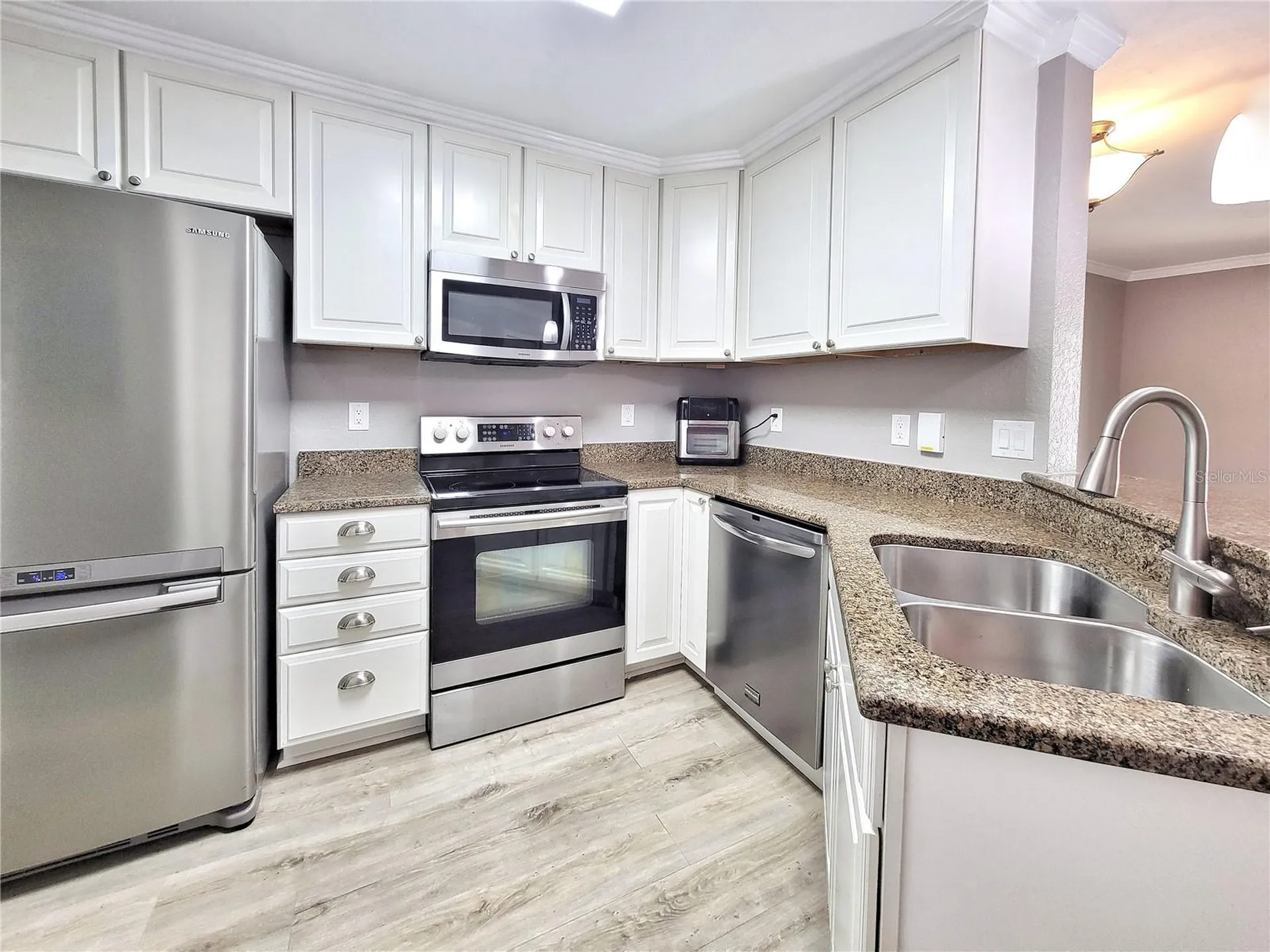 3705 SW 27th Street Gainesville FL 32608