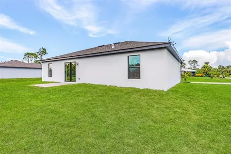 5952 Gillot Boulevard Port Charlotte FL 33981