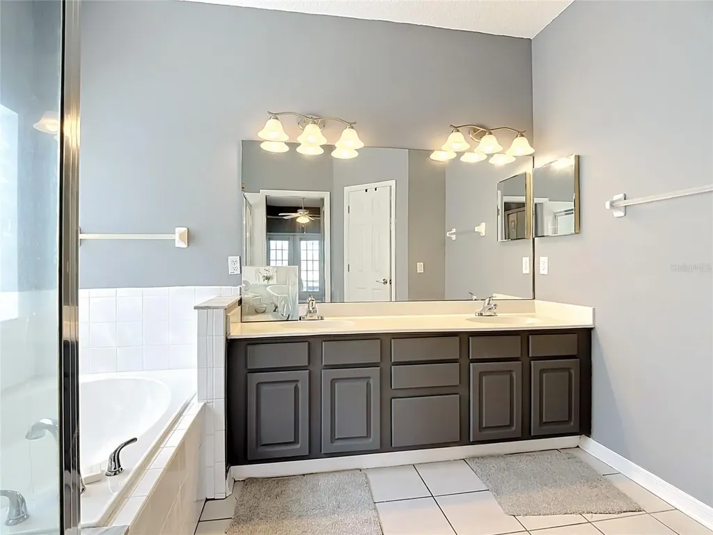 131 Westmoreland Circle Kissimmee FL 34744