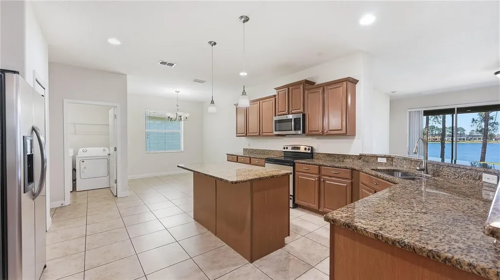 2217 Crosston Circle Orlando FL 32824
