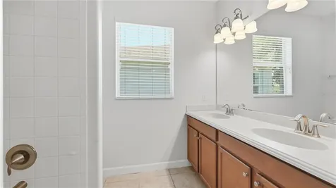 2217 Crosston Circle Orlando FL 32824
