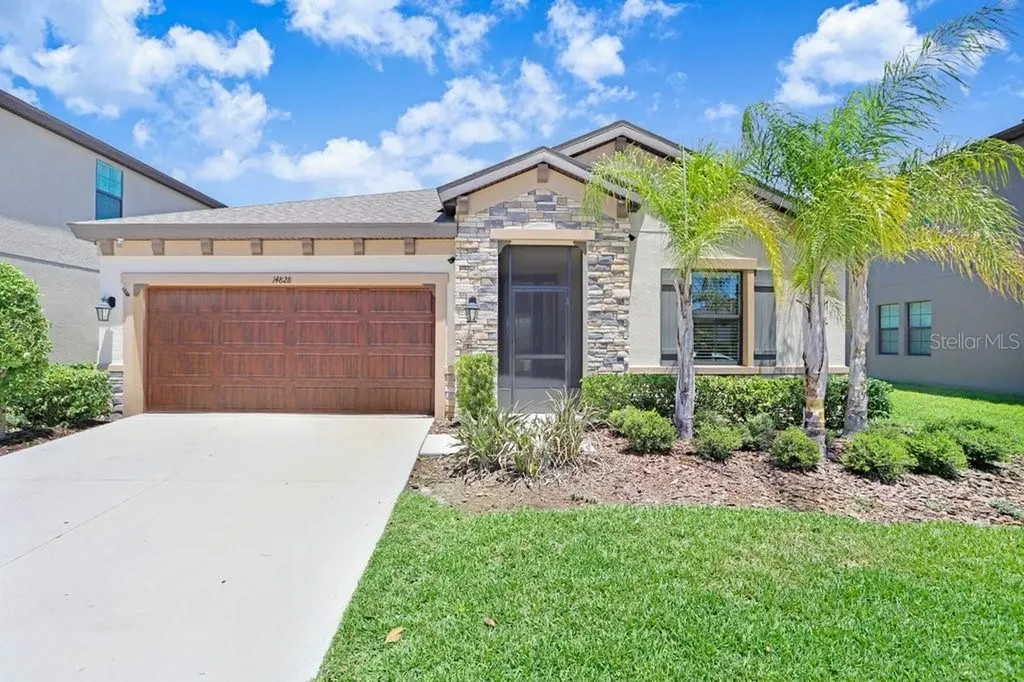 14828 Paddock Pond Avenue Lithia FL 33547
