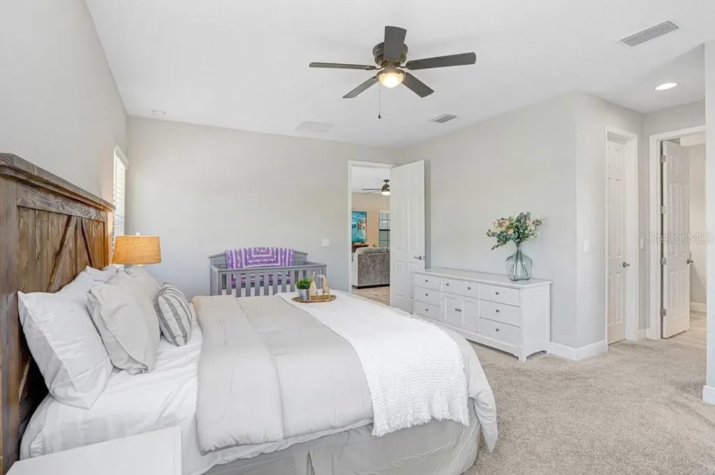 14828 Paddock Pond Avenue Lithia FL 33547