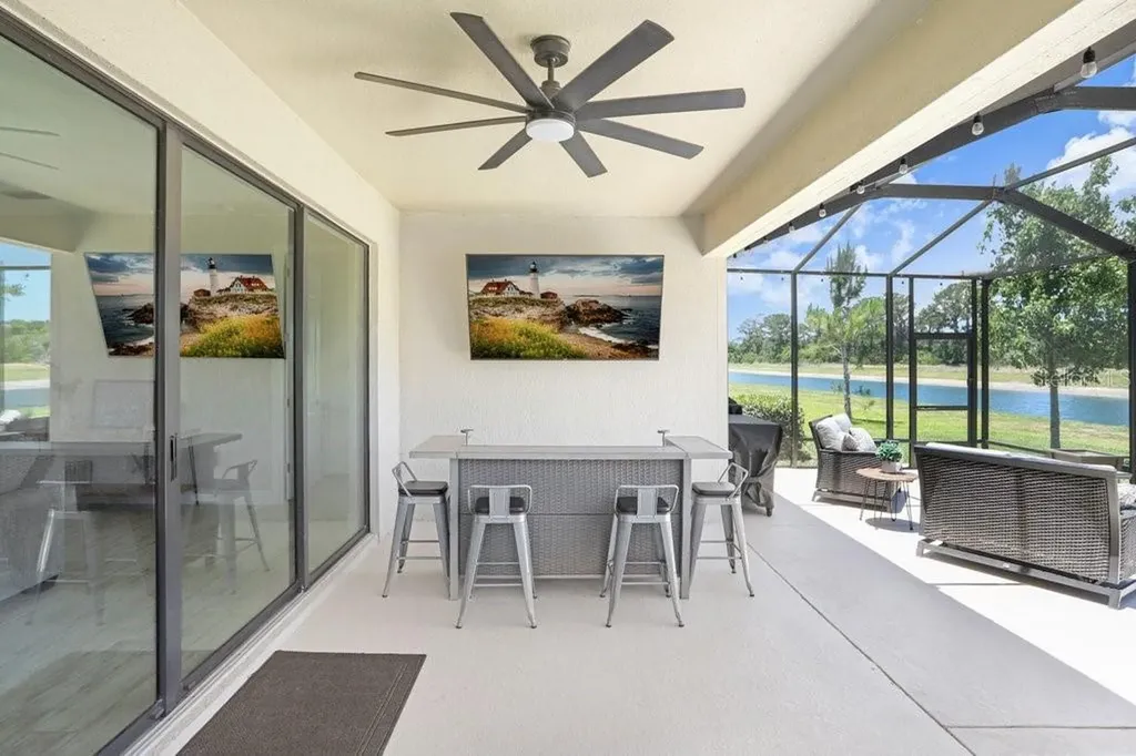 14828 Paddock Pond Avenue Lithia FL 33547