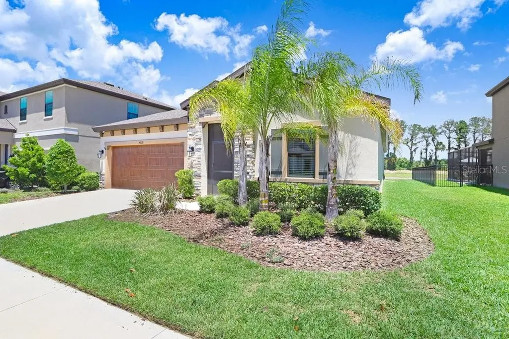 14828 Paddock Pond Avenue Lithia FL 33547