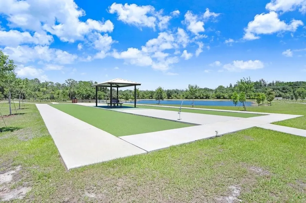 14828 Paddock Pond Avenue Lithia FL 33547