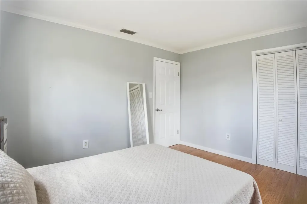 8 Silver Way Ocala FL 34472