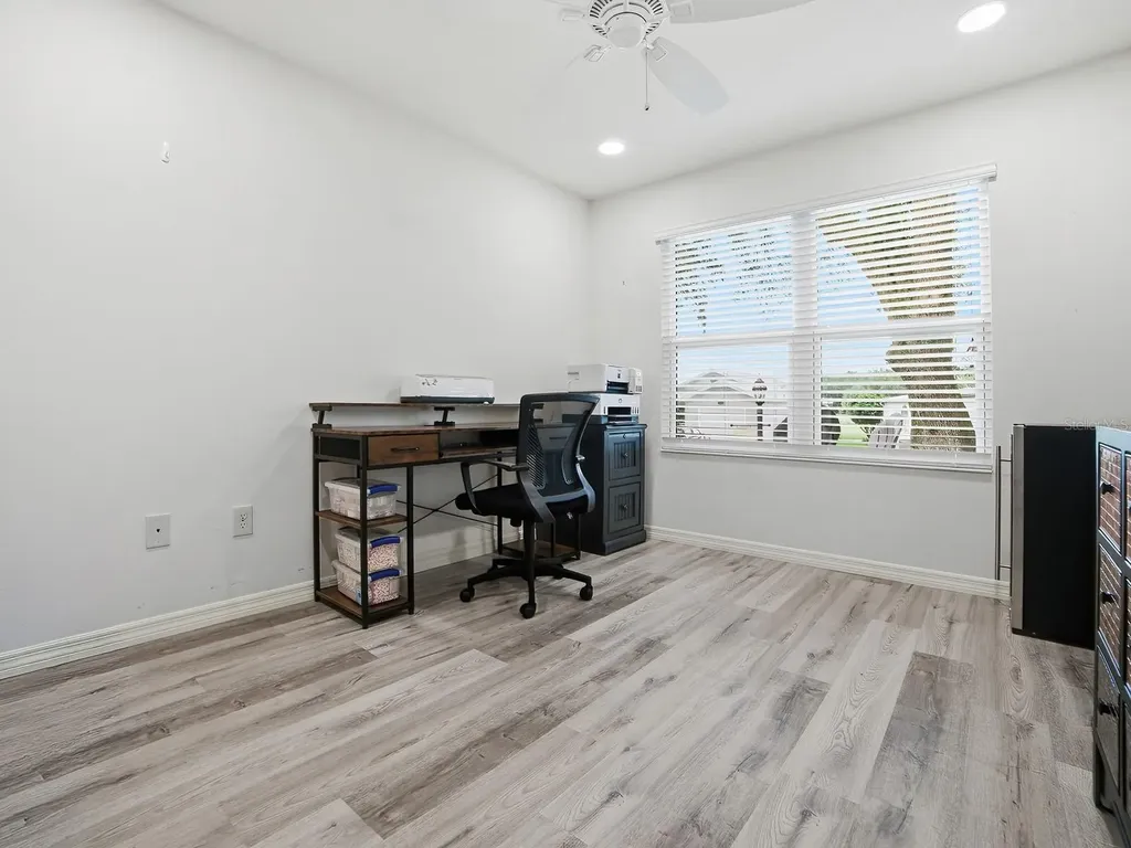 1033 Aloha Way Lady Lake FL 32159