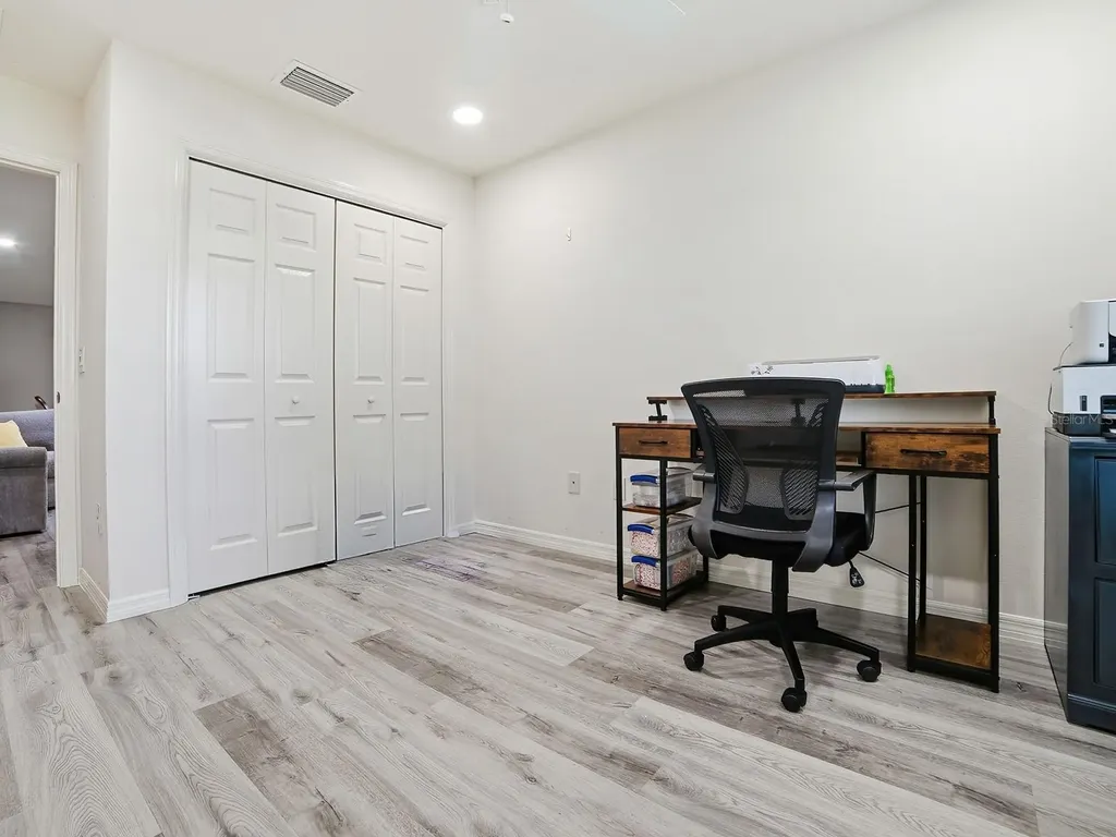 1033 Aloha Way Lady Lake FL 32159