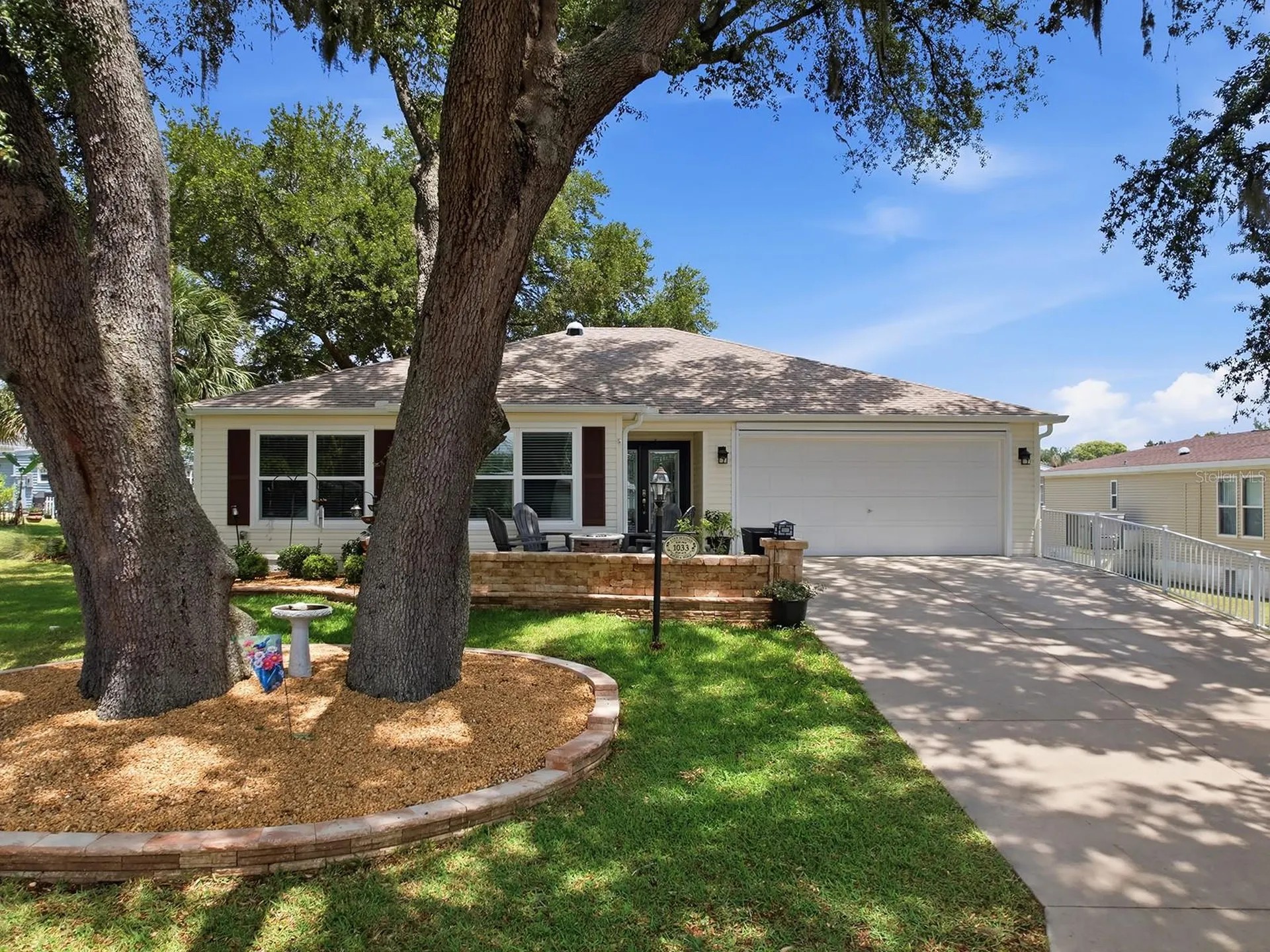 1033 Aloha Way Lady Lake FL 32159