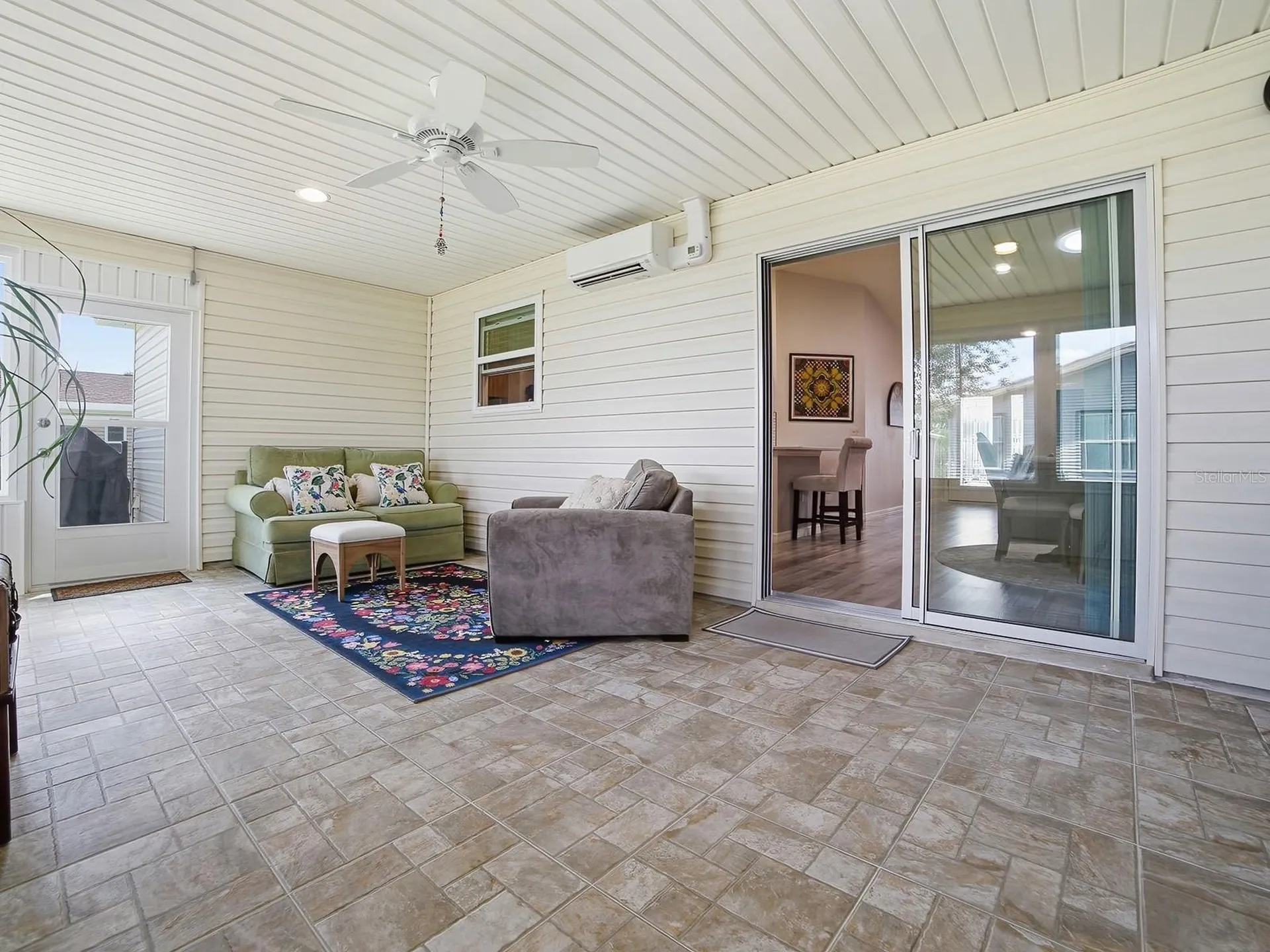 1033 Aloha Way Lady Lake FL 32159