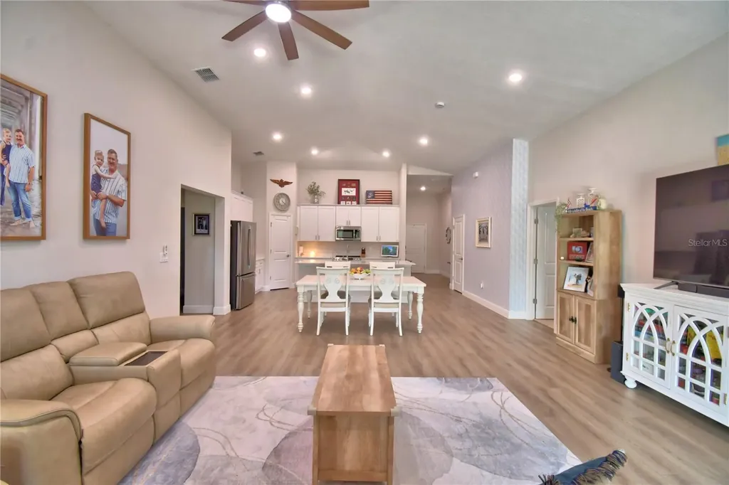 1018 Brimstone Circle Winter Haven FL 33884